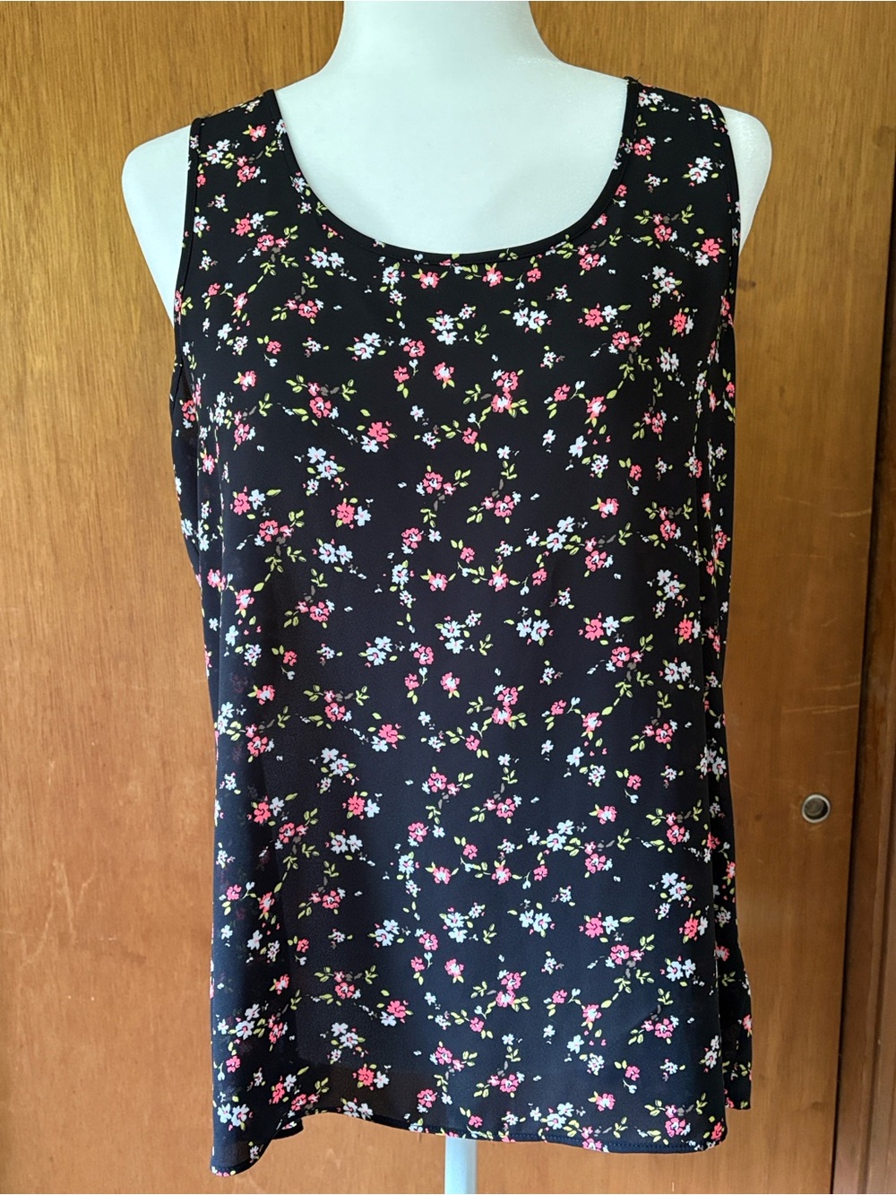 Express Black Floral Sleeveless Camisole